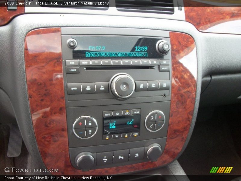 Silver Birch Metallic / Ebony 2009 Chevrolet Tahoe LT 4x4