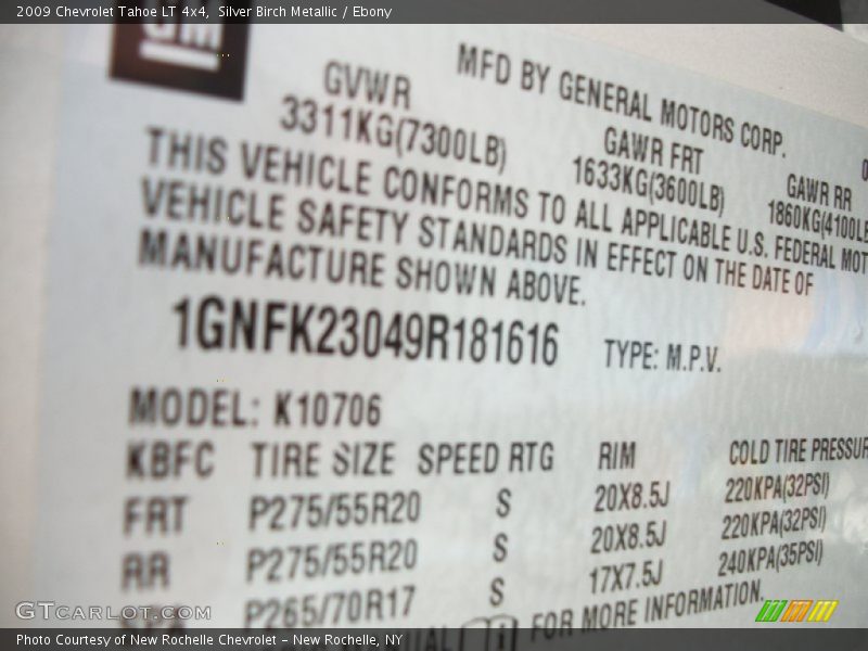 Silver Birch Metallic / Ebony 2009 Chevrolet Tahoe LT 4x4