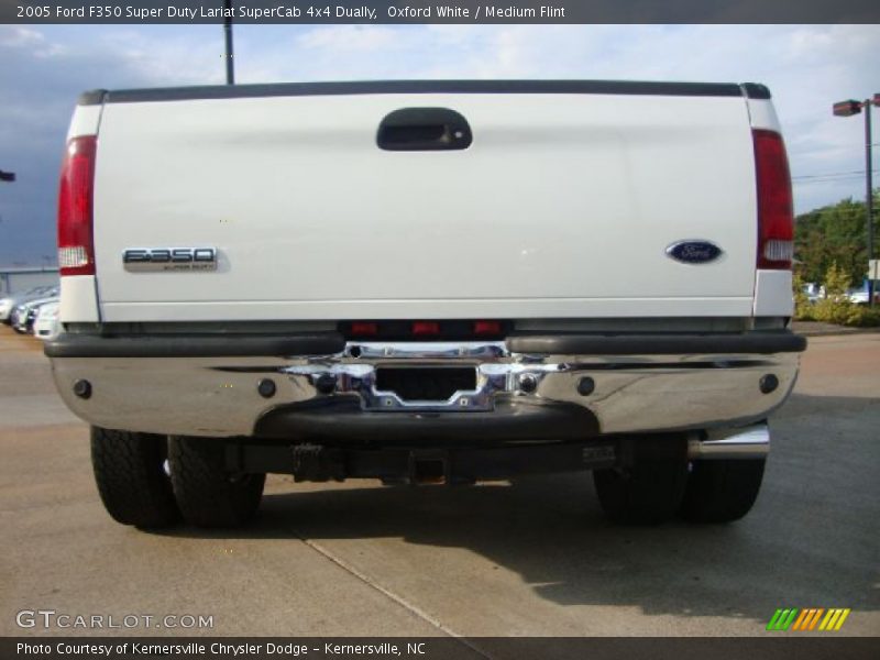 Oxford White / Medium Flint 2005 Ford F350 Super Duty Lariat SuperCab 4x4 Dually
