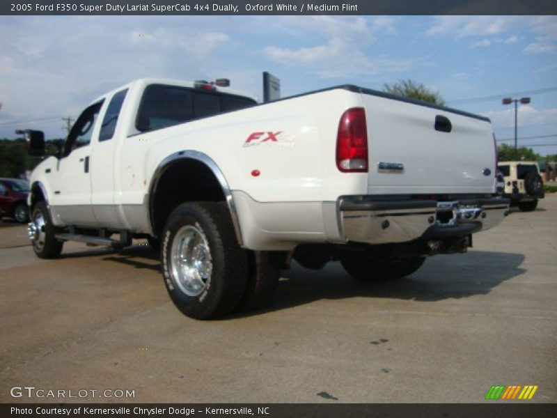 Oxford White / Medium Flint 2005 Ford F350 Super Duty Lariat SuperCab 4x4 Dually