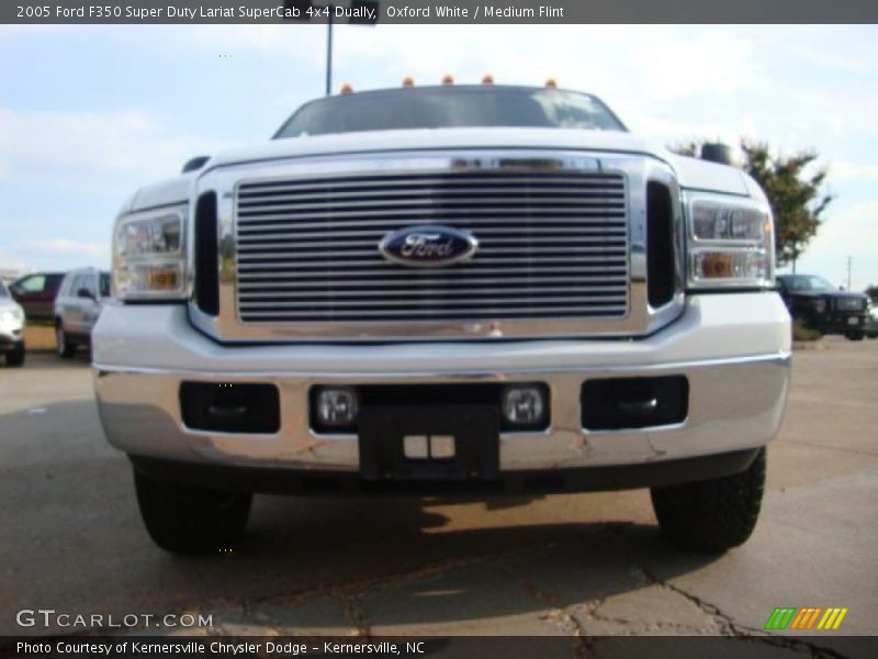 Oxford White / Medium Flint 2005 Ford F350 Super Duty Lariat SuperCab 4x4 Dually