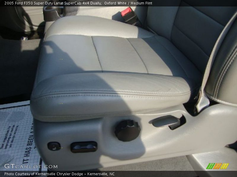 Oxford White / Medium Flint 2005 Ford F350 Super Duty Lariat SuperCab 4x4 Dually