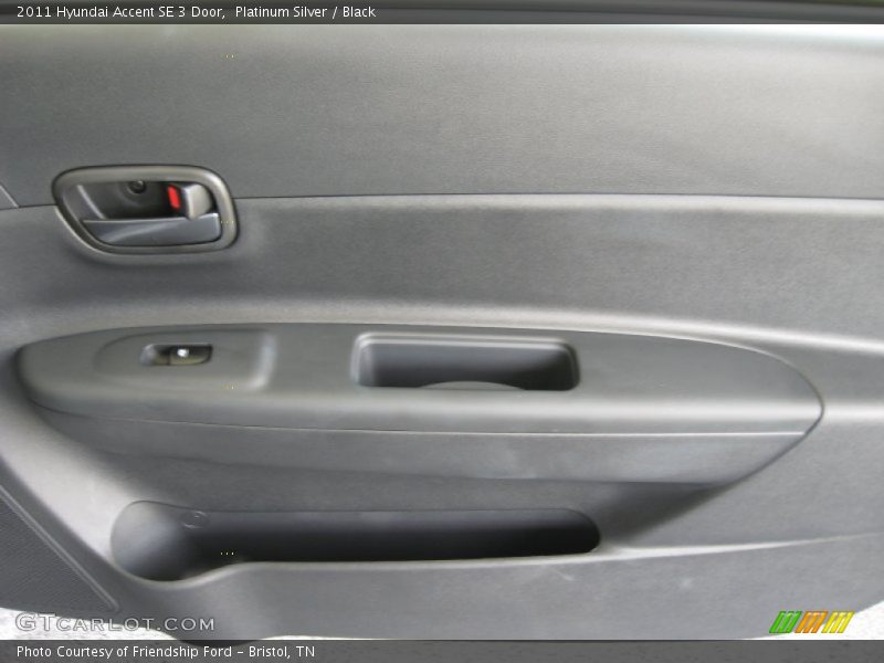 Platinum Silver / Black 2011 Hyundai Accent SE 3 Door