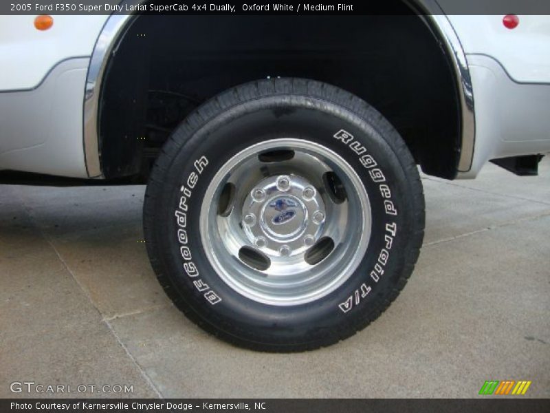  2005 F350 Super Duty Lariat SuperCab 4x4 Dually Wheel