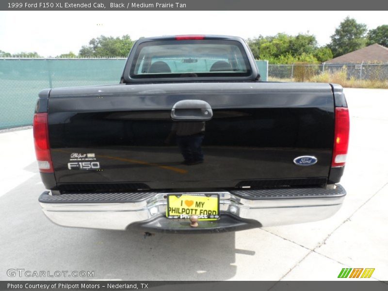 Black / Medium Prairie Tan 1999 Ford F150 XL Extended Cab
