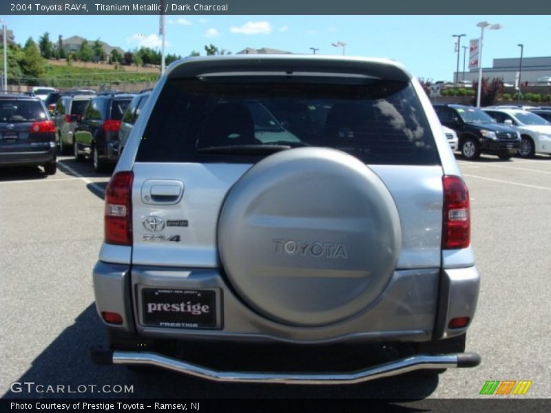Titanium Metallic / Dark Charcoal 2004 Toyota RAV4
