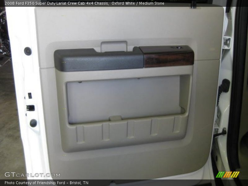 Oxford White / Medium Stone 2008 Ford F350 Super Duty Lariat Crew Cab 4x4 Chassis
