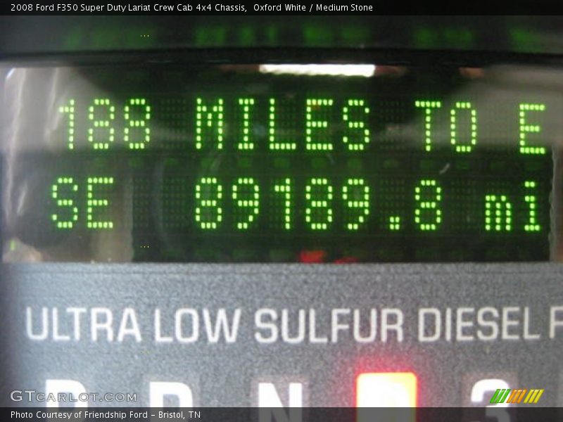 Oxford White / Medium Stone 2008 Ford F350 Super Duty Lariat Crew Cab 4x4 Chassis