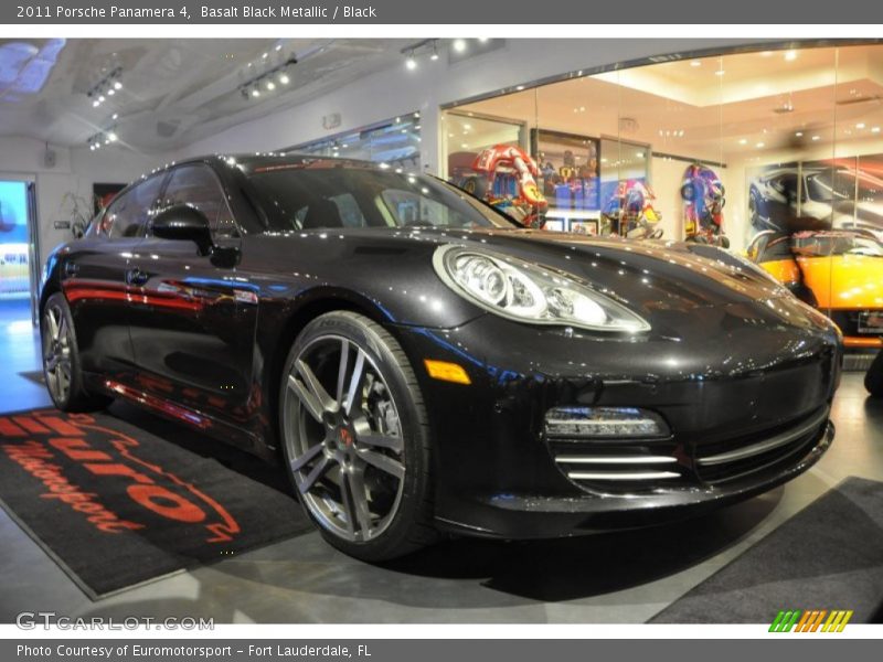 Basalt Black Metallic / Black 2011 Porsche Panamera 4