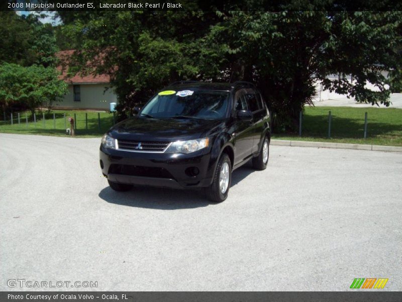 Labrador Black Pearl / Black 2008 Mitsubishi Outlander ES