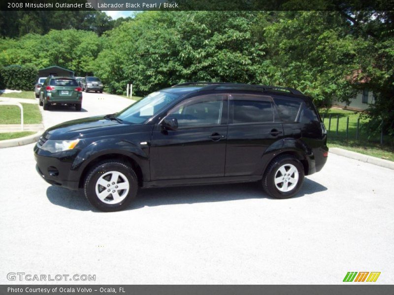 Labrador Black Pearl / Black 2008 Mitsubishi Outlander ES