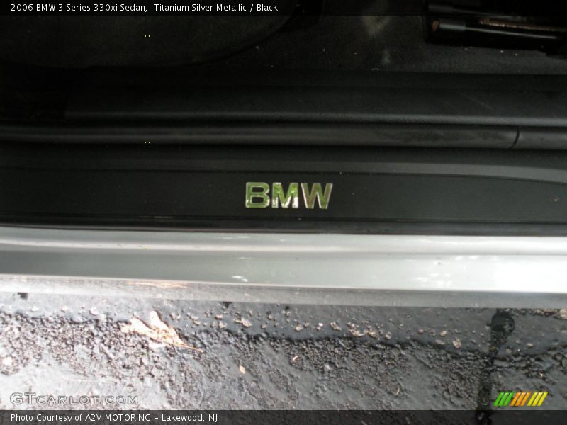 Titanium Silver Metallic / Black 2006 BMW 3 Series 330xi Sedan