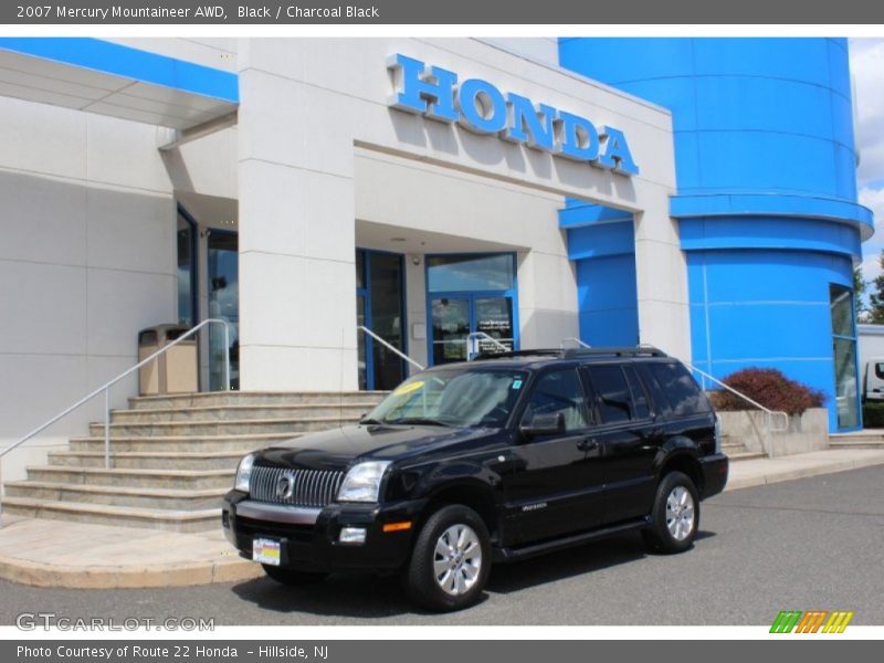 Black / Charcoal Black 2007 Mercury Mountaineer AWD