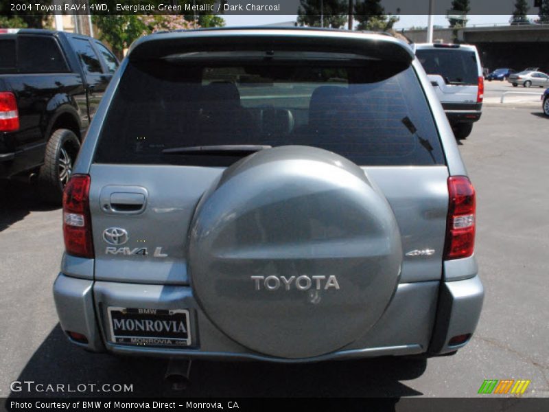 Everglade Green Metallic / Dark Charcoal 2004 Toyota RAV4 4WD