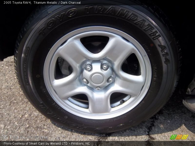 Titanium Metallic / Dark Charcoal 2005 Toyota RAV4