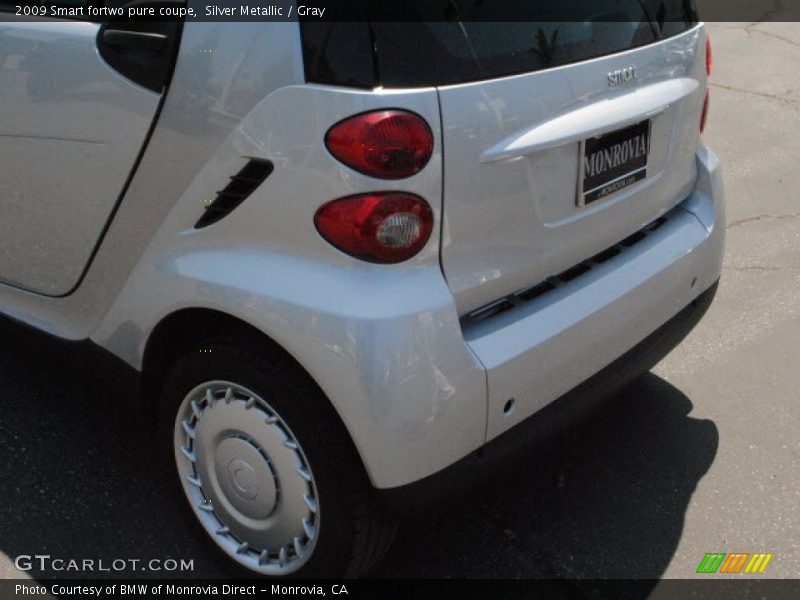 Silver Metallic / Gray 2009 Smart fortwo pure coupe