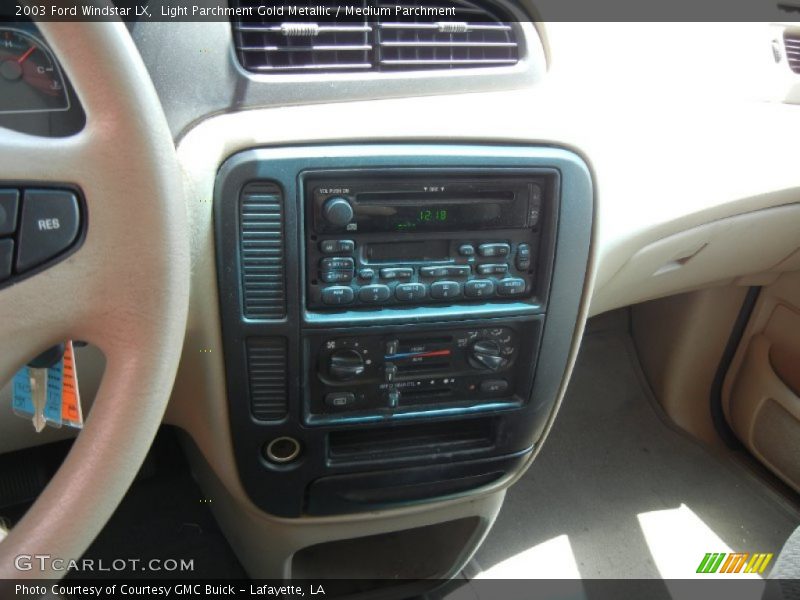 Light Parchment Gold Metallic / Medium Parchment 2003 Ford Windstar LX
