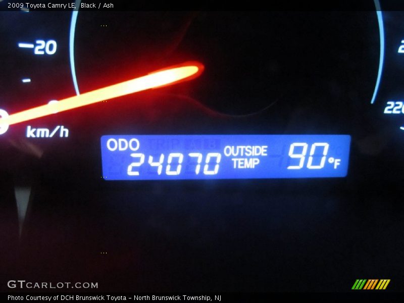 Black / Ash 2009 Toyota Camry LE