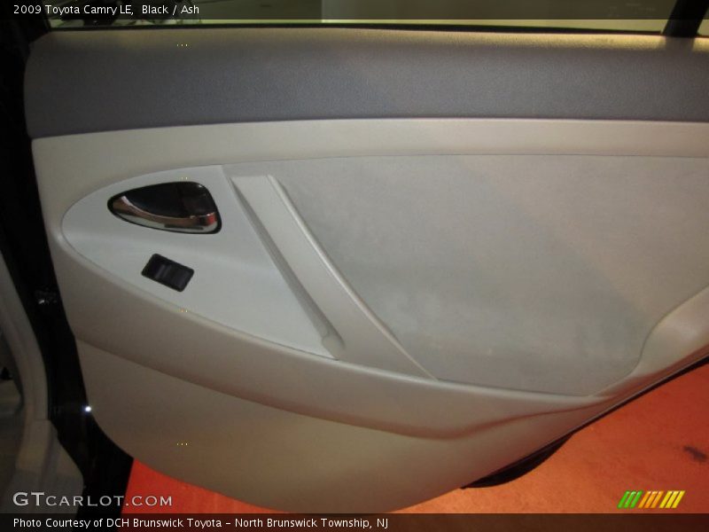 Black / Ash 2009 Toyota Camry LE