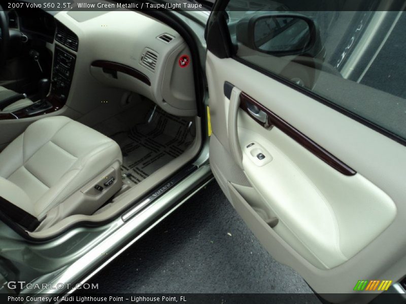 Willow Green Metallic / Taupe/Light Taupe 2007 Volvo S60 2.5T