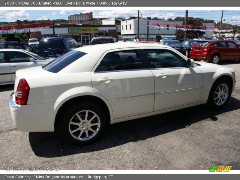 Cool Vanilla White / Dark Slate Gray 2008 Chrysler 300 Limited AWD