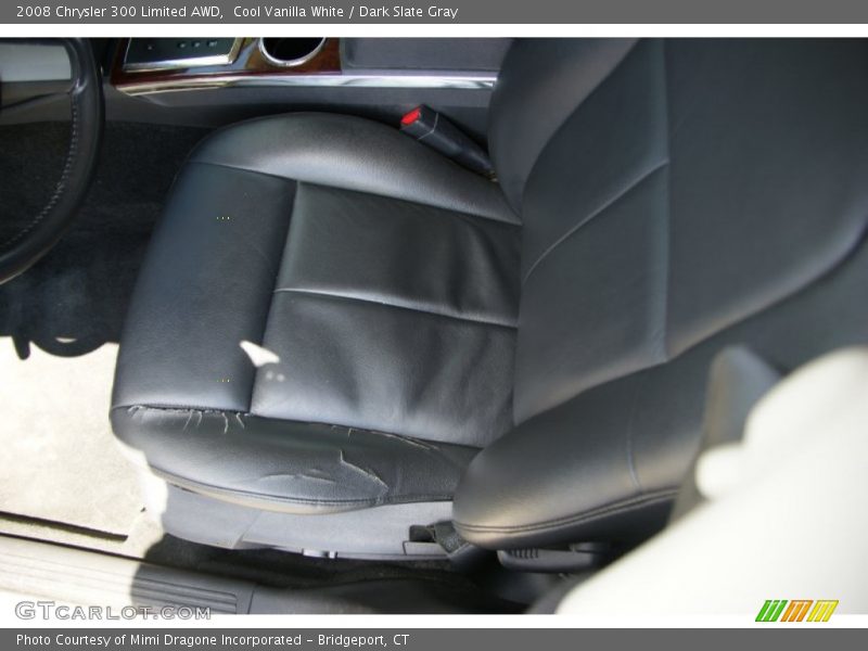 Cool Vanilla White / Dark Slate Gray 2008 Chrysler 300 Limited AWD