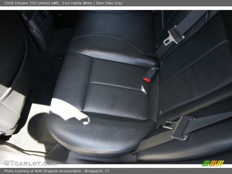 Cool Vanilla White / Dark Slate Gray 2008 Chrysler 300 Limited AWD