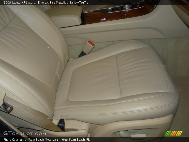 Emerald Fire Metallic / Barley/Truffle 2009 Jaguar XF Luxury