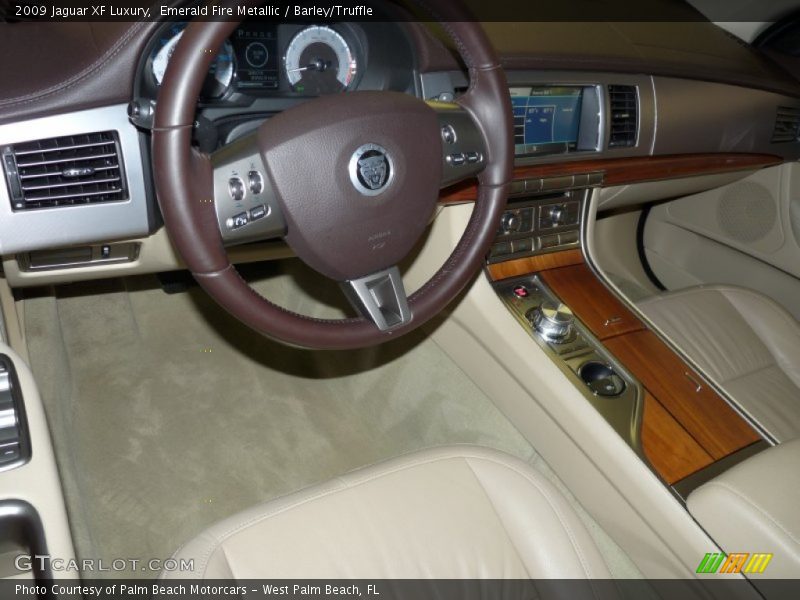 Emerald Fire Metallic / Barley/Truffle 2009 Jaguar XF Luxury