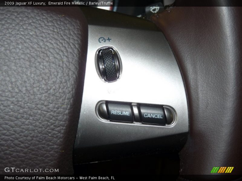 Emerald Fire Metallic / Barley/Truffle 2009 Jaguar XF Luxury