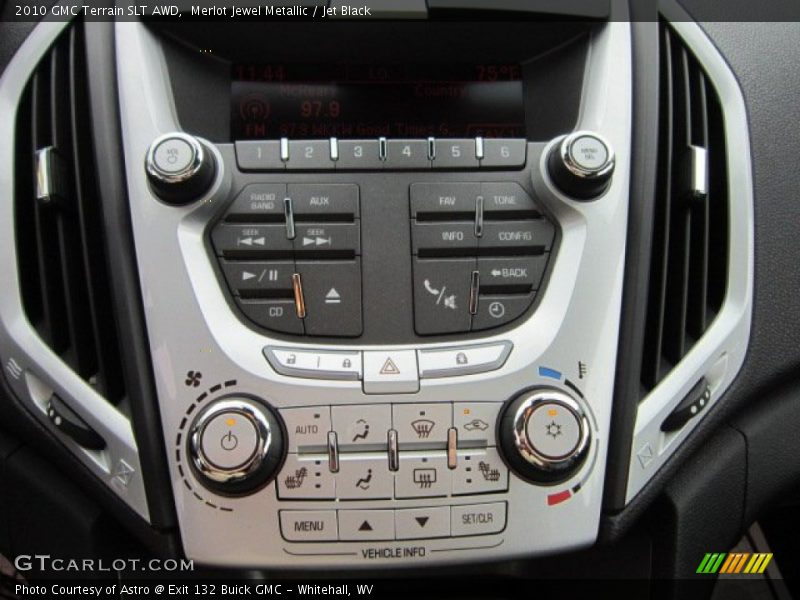 Audio System of 2010 Terrain SLT AWD