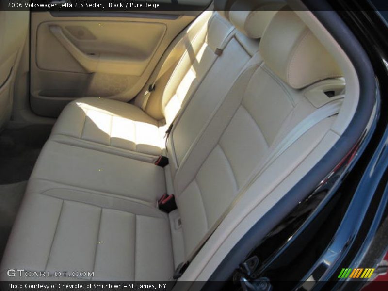 Black / Pure Beige 2006 Volkswagen Jetta 2.5 Sedan
