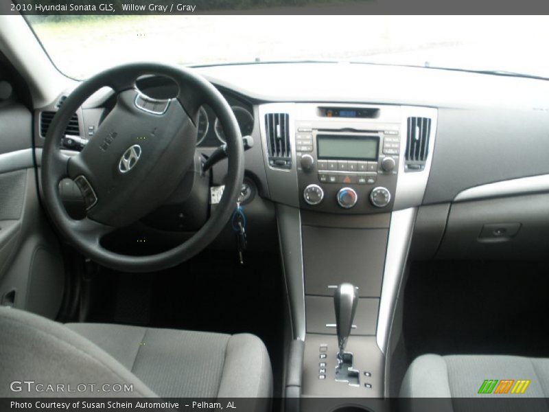 Willow Gray / Gray 2010 Hyundai Sonata GLS