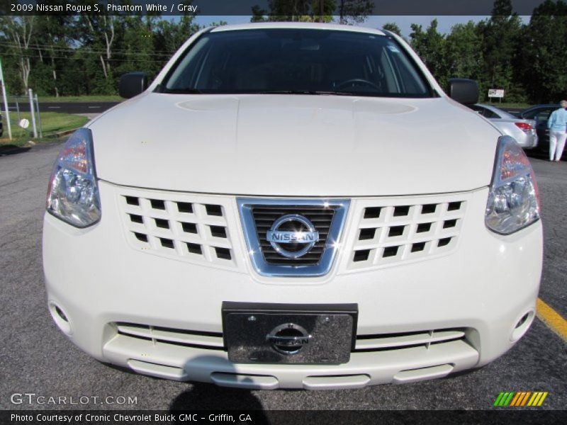 Phantom White / Gray 2009 Nissan Rogue S