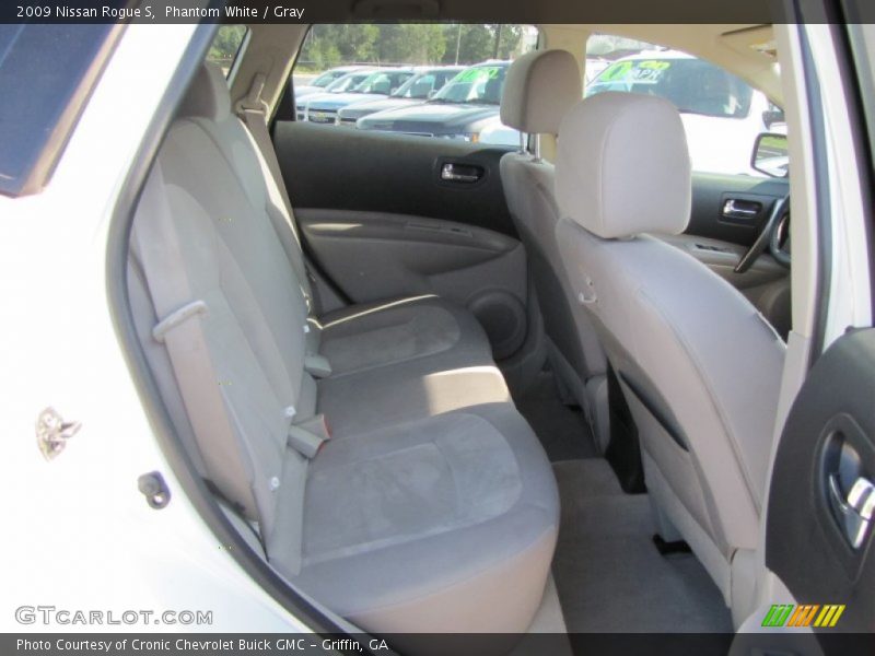 Phantom White / Gray 2009 Nissan Rogue S