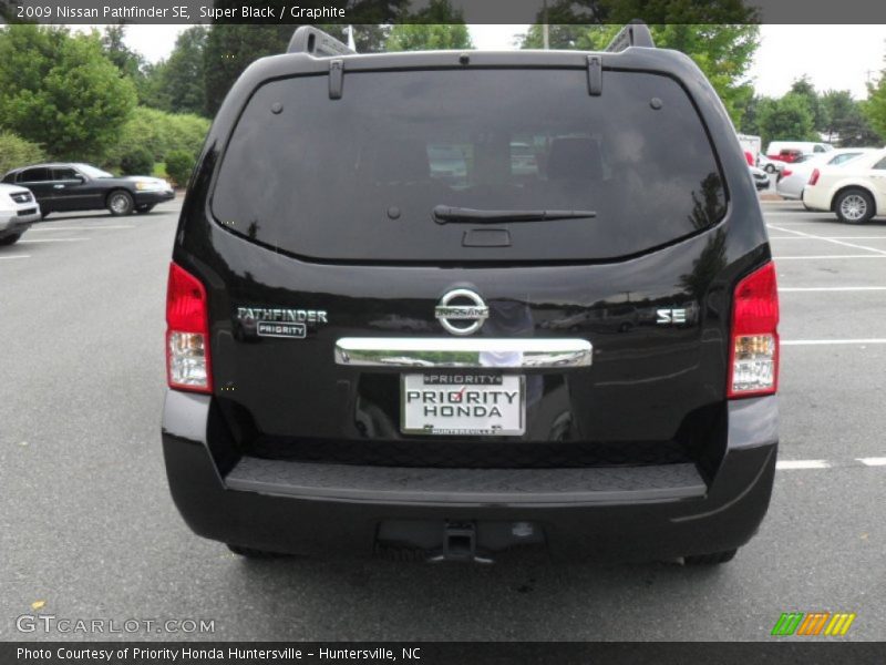 Super Black / Graphite 2009 Nissan Pathfinder SE