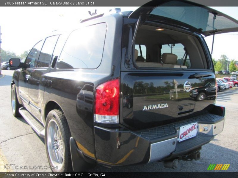 Galaxy Black / Sand Beige 2006 Nissan Armada SE