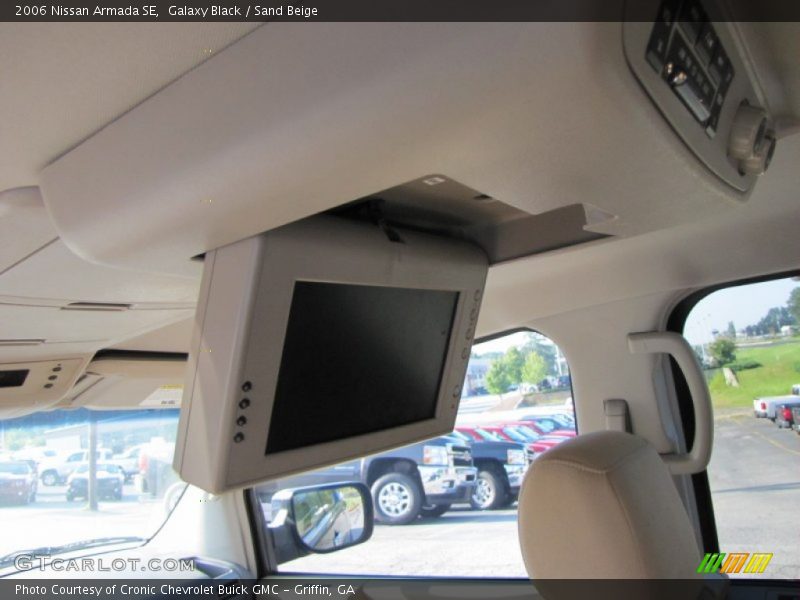 Galaxy Black / Sand Beige 2006 Nissan Armada SE