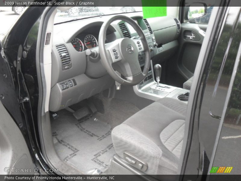 Super Black / Graphite 2009 Nissan Pathfinder SE