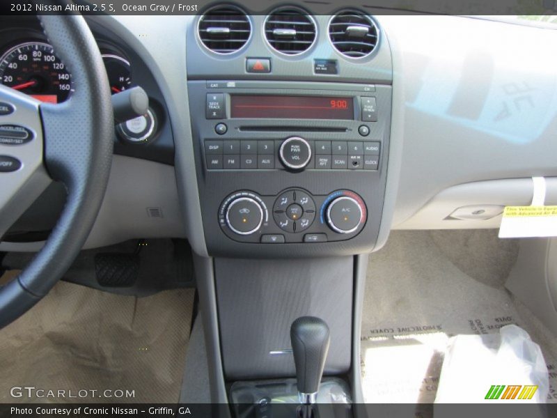 Controls of 2012 Altima 2.5 S