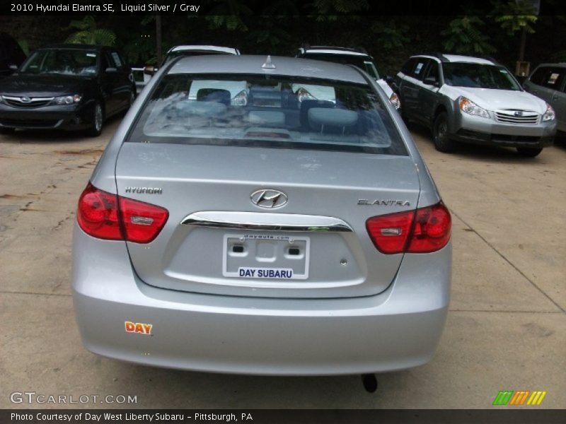 Liquid Silver / Gray 2010 Hyundai Elantra SE