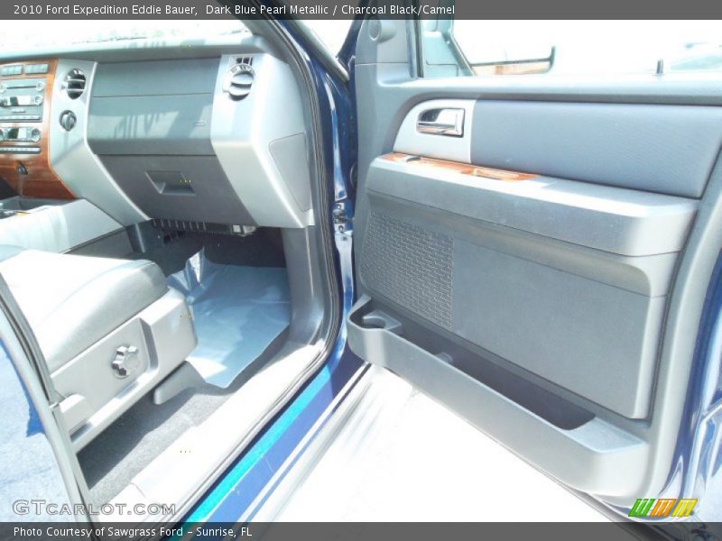 Dark Blue Pearl Metallic / Charcoal Black/Camel 2010 Ford Expedition Eddie Bauer
