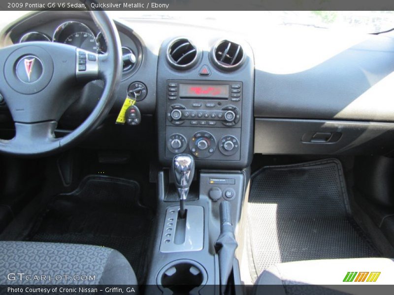 Quicksilver Metallic / Ebony 2009 Pontiac G6 V6 Sedan
