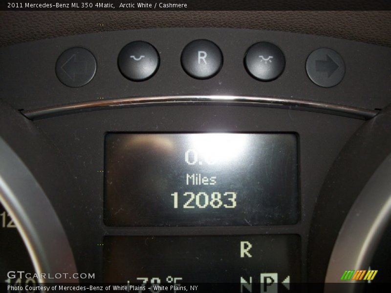 Arctic White / Cashmere 2011 Mercedes-Benz ML 350 4Matic