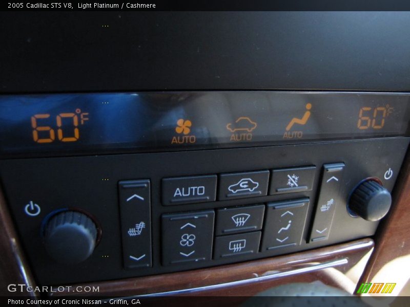 Light Platinum / Cashmere 2005 Cadillac STS V8