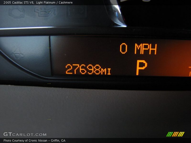 Light Platinum / Cashmere 2005 Cadillac STS V8