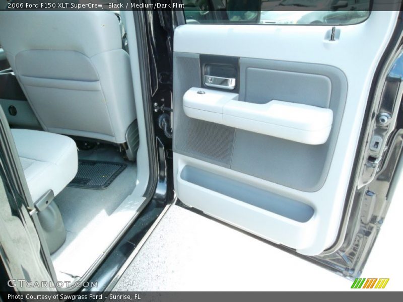 Black / Medium/Dark Flint 2006 Ford F150 XLT SuperCrew