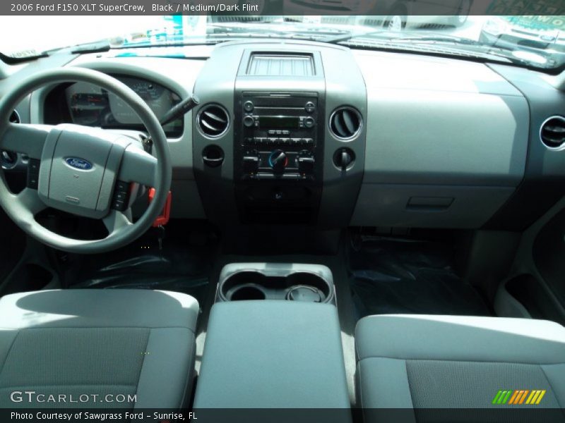 Black / Medium/Dark Flint 2006 Ford F150 XLT SuperCrew