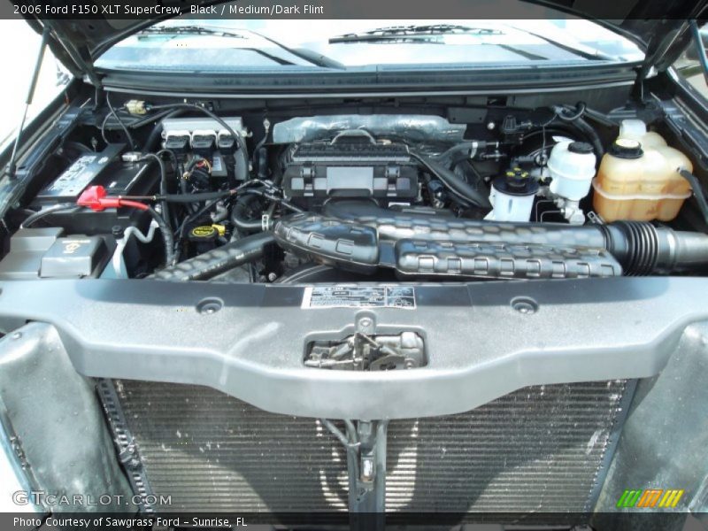 Black / Medium/Dark Flint 2006 Ford F150 XLT SuperCrew