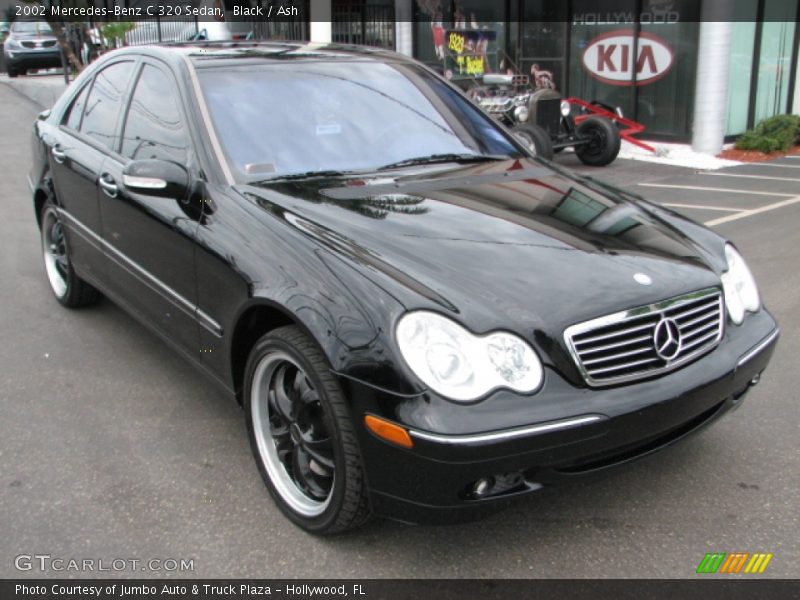 Black / Ash 2002 Mercedes-Benz C 320 Sedan